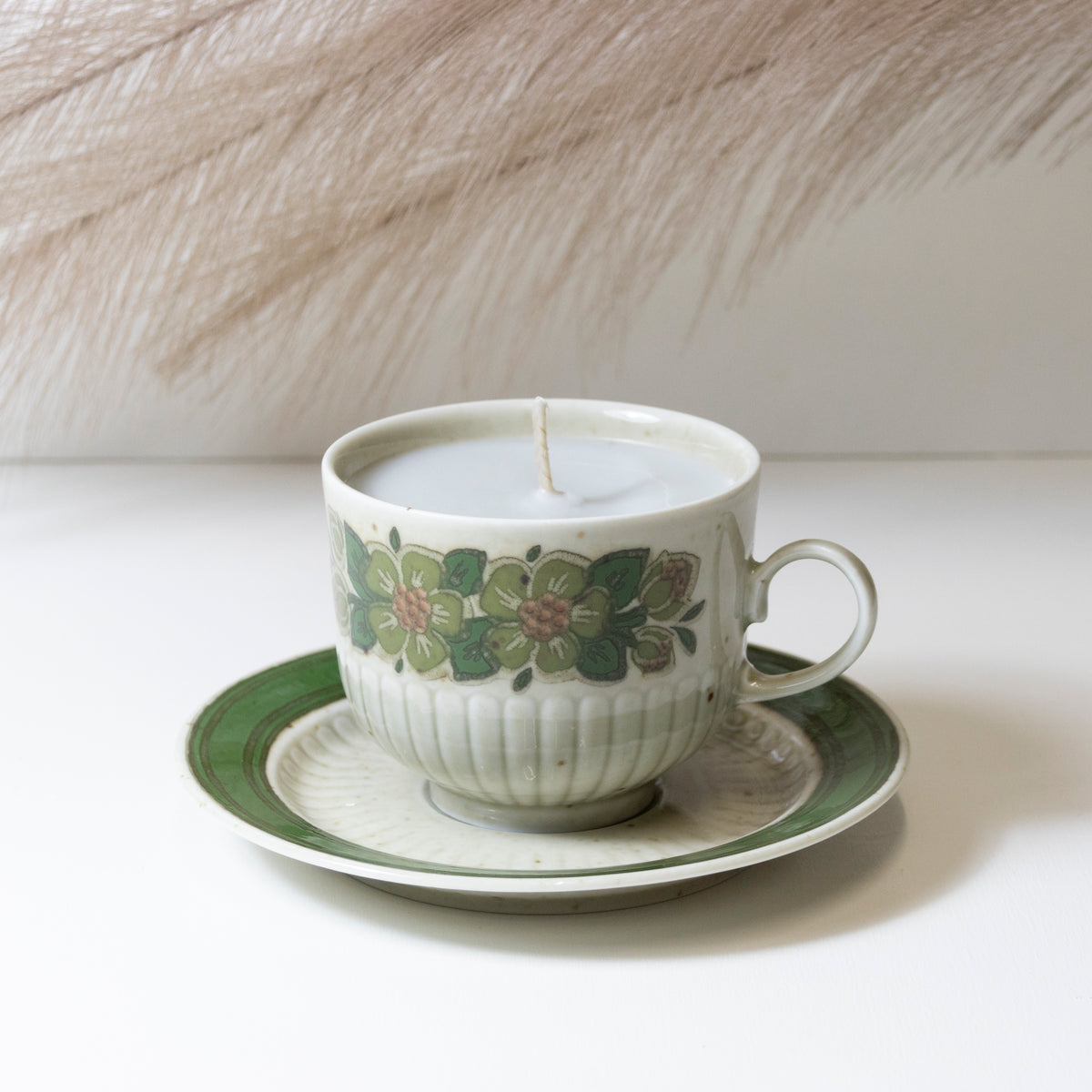 coconut & tonka + vintage bavarian winterling teacup